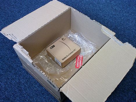 amazon-webcam-overpackaging-thumb.jpg