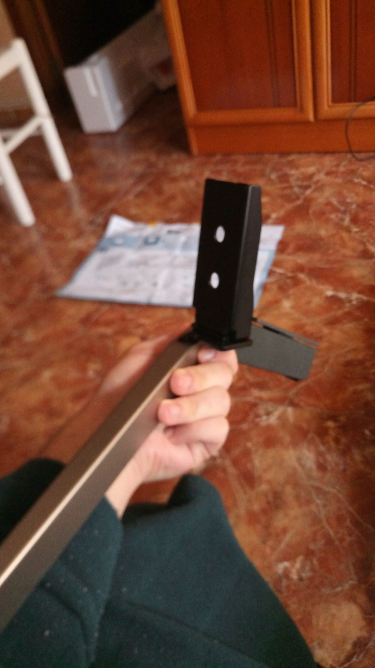 Las patas y el "gancho"