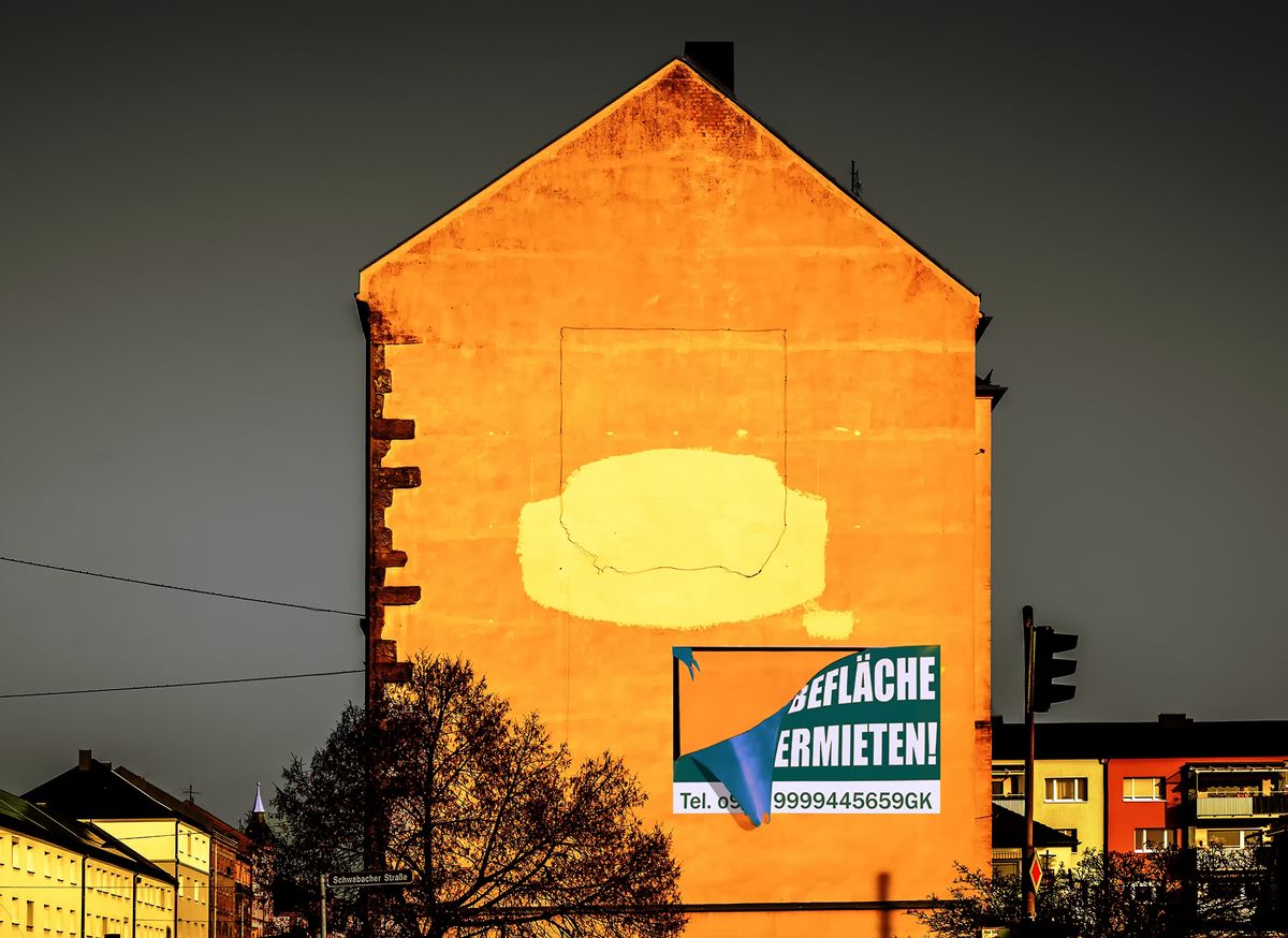 fast Original, bis auf das Plakat wie immer nur Spass.