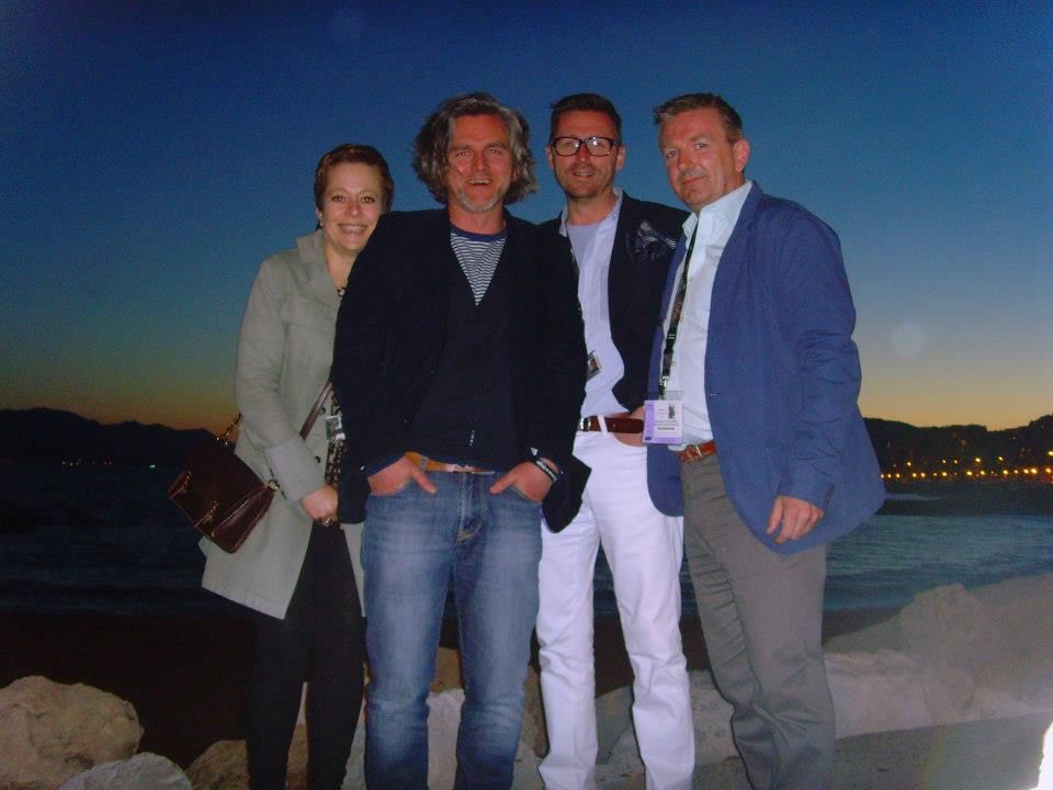 Friends and a Cannes Sunset ! Perfect !